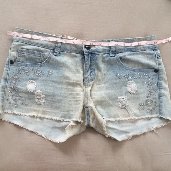 Light Blue Short - Picture 8 of 9